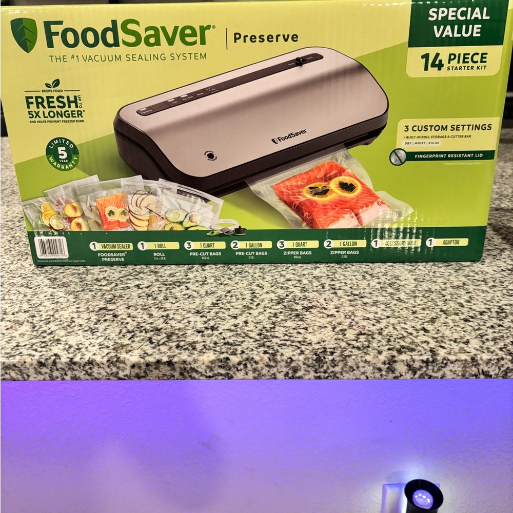 FoodSaver Vacuum Sealing System
